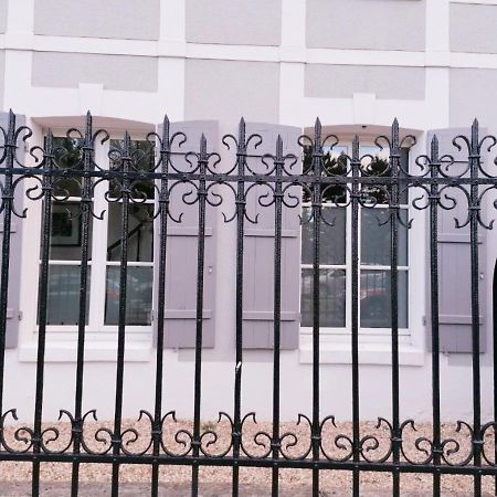 Le 2 Pieces Avec Parking Prive Διαμέρισμα Ονφλέρ Εξωτερικό φωτογραφία